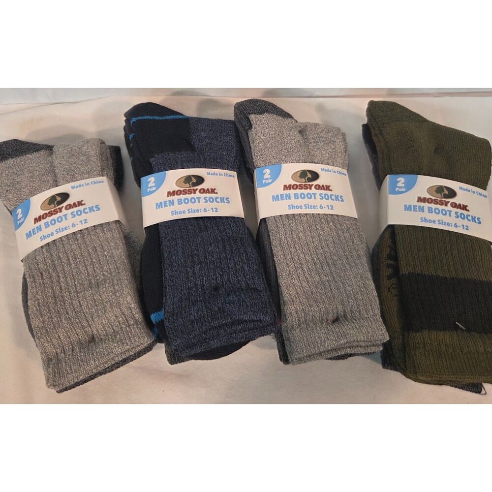 Mossy Oak Men’s Boot Socks 2 Pair Lot Size 6-12 New Assorted Colors 8 pair total